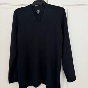 Eileen Fisher Woman’s V-Neck tunic Sweater in Deep Black